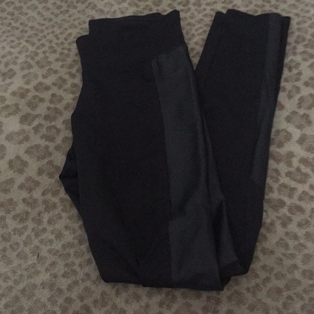 Kensie black leggings with leather panels